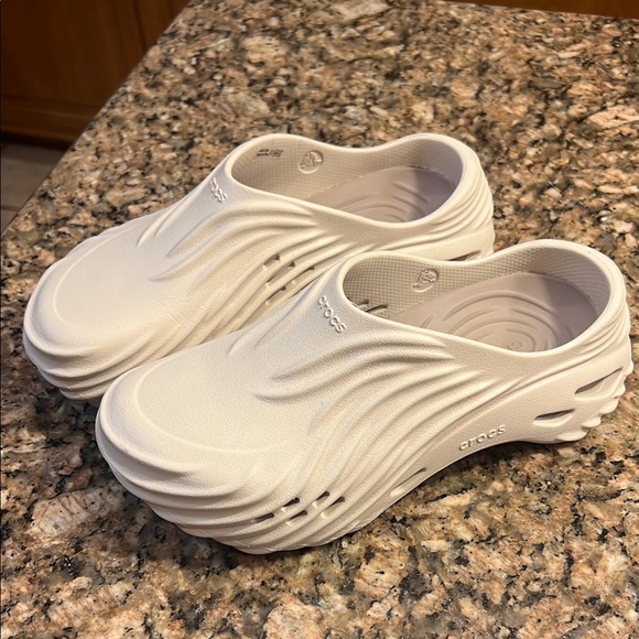 CROCS Shoes - CROCS White Women's Shoes